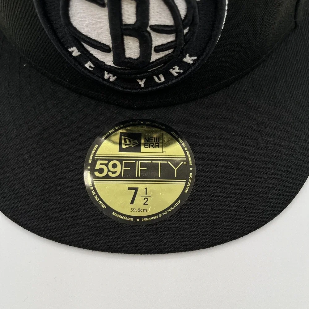Brooklyn Nets New Era 59FIFTY Hat Cap Fitted Mens 7 1/2 Black NBA Basketball NEW